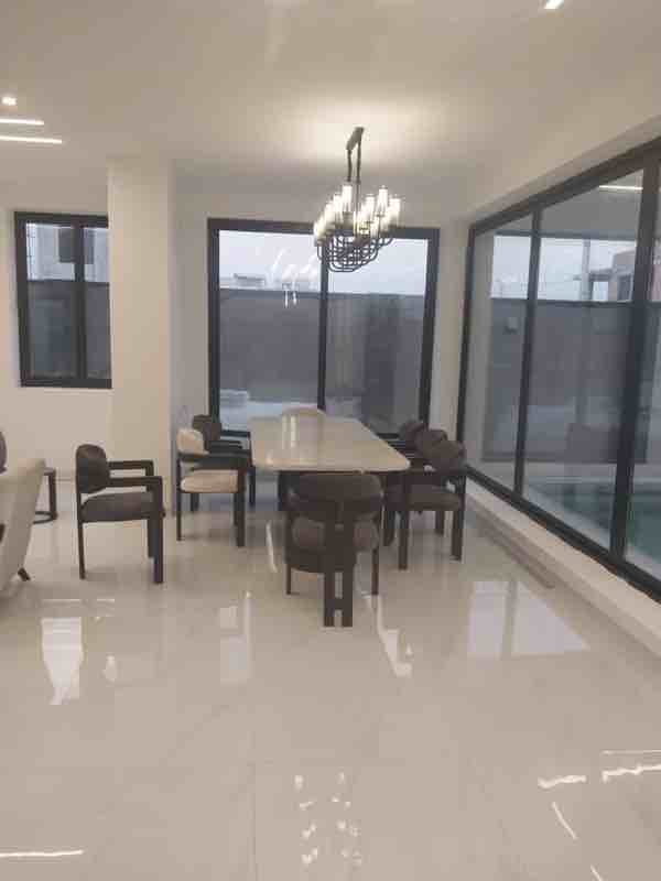 سه خوابه تریبلکس استخردار آبگرم بیات