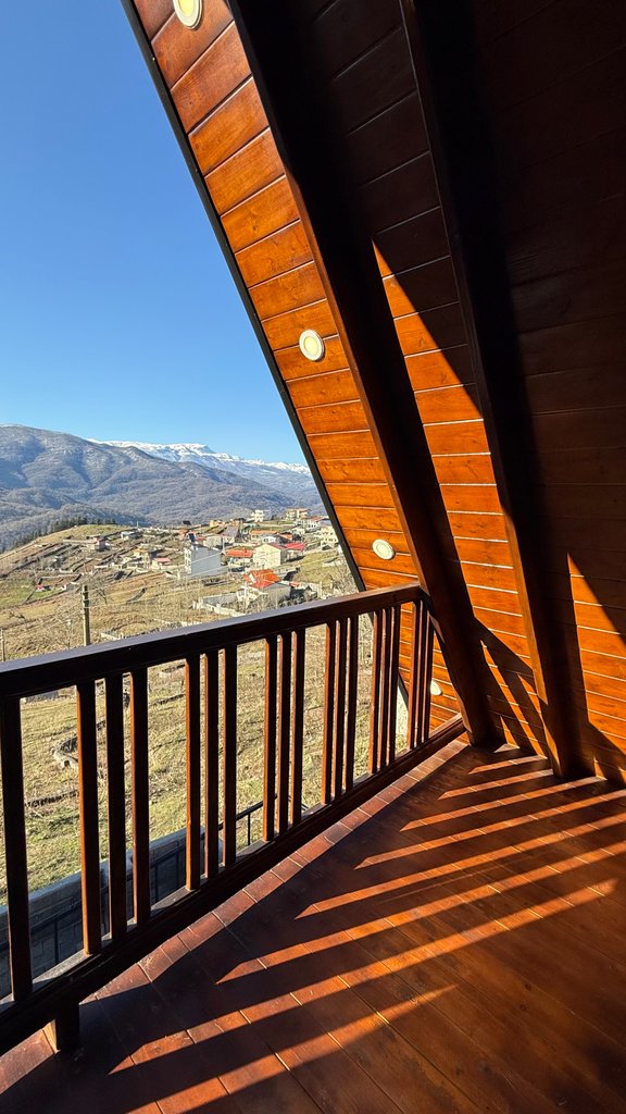 کلبه یک خوابه سوئیسی میاه