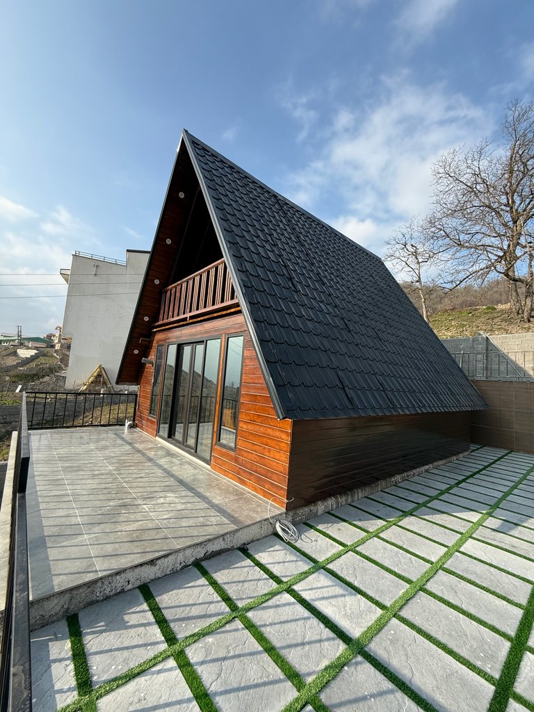 کلبه یک خوابه سوئیسی میاه