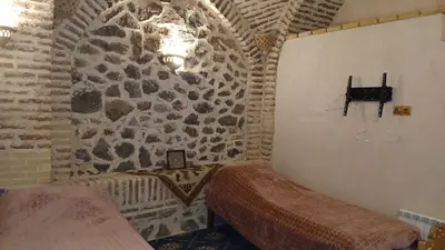 کاروانسرا شاه عباسی بلاباد - واحد دوتخته ۳