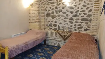 کاروانسرا شاه عباسی بلاباد - واحد دوتخته 2