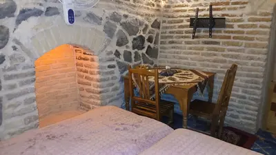 کاروانسرا شاه عباسی بلاباد - واحد دوتخته 1