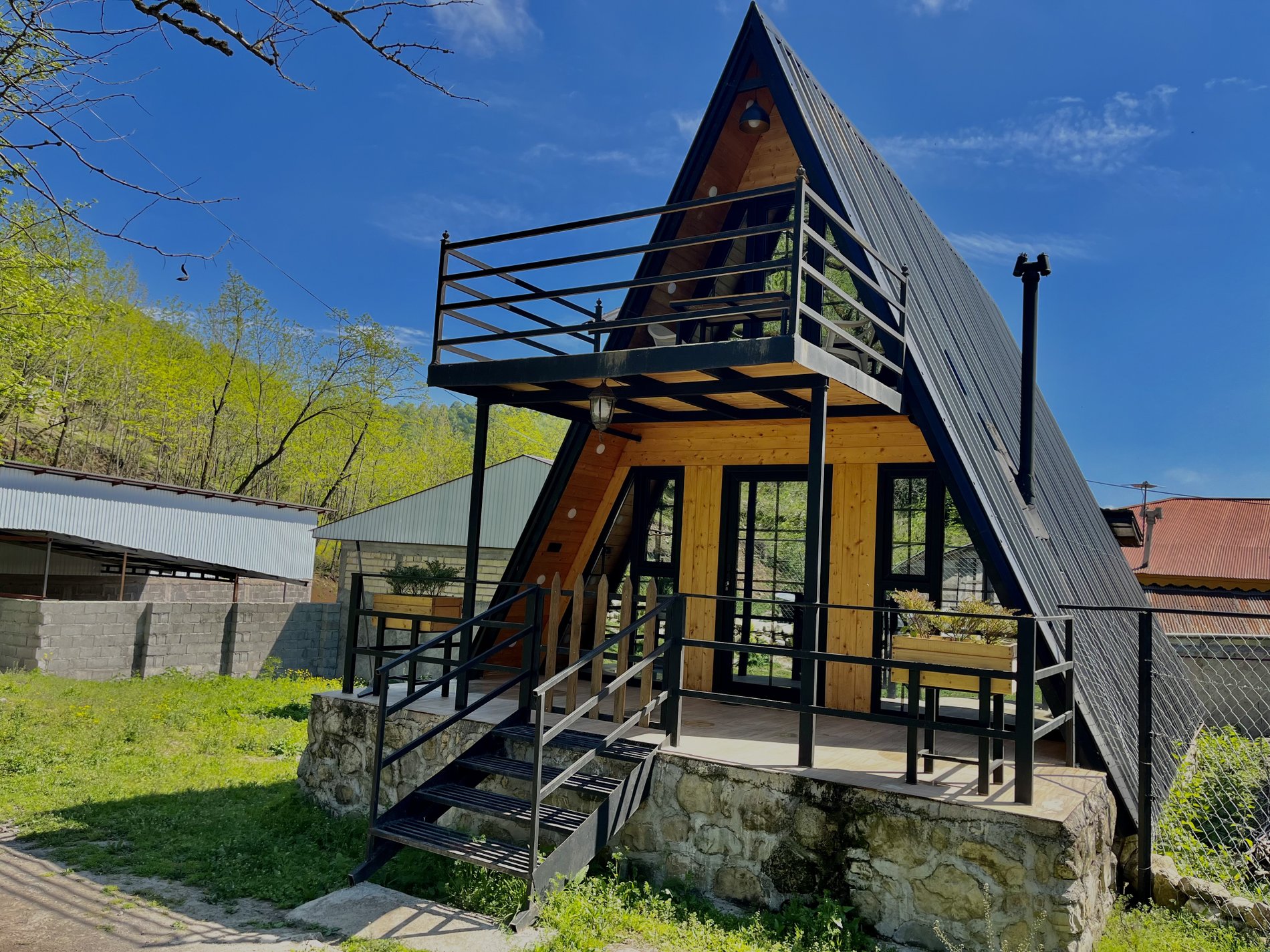 کلبه یک خوابه جنگلی نور ماه