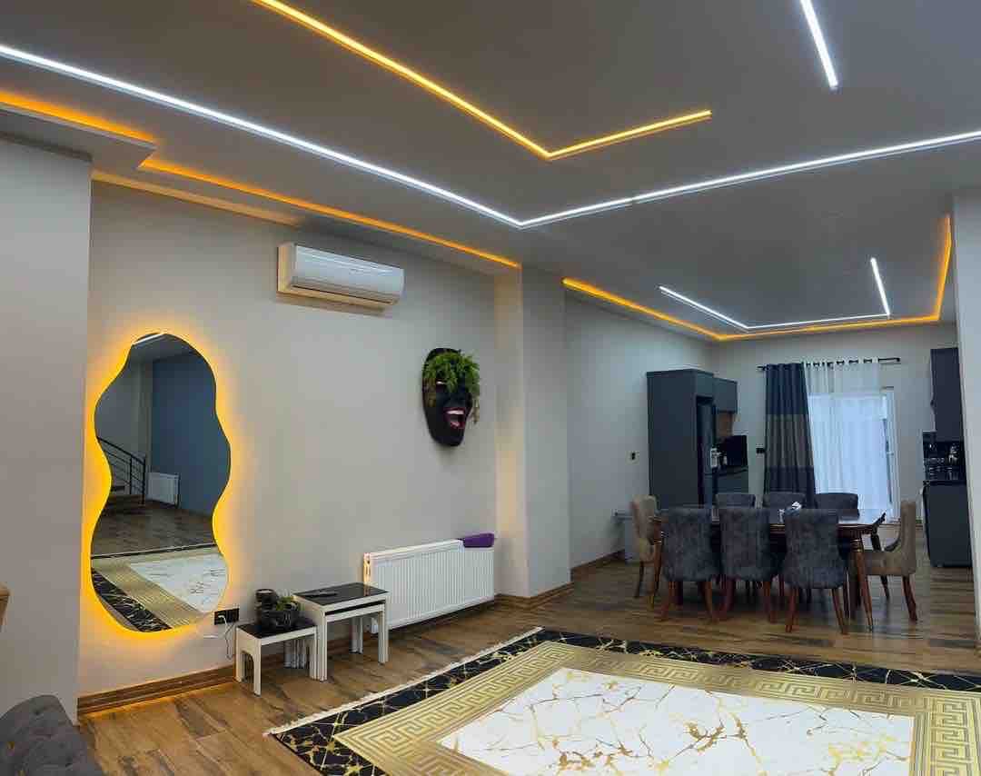 ویلا چهارخوابه تریبلکس استخردار آبگرم باغ بهشت