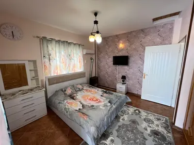 ویلا دوخوابه جنگلی استخردار گوهر