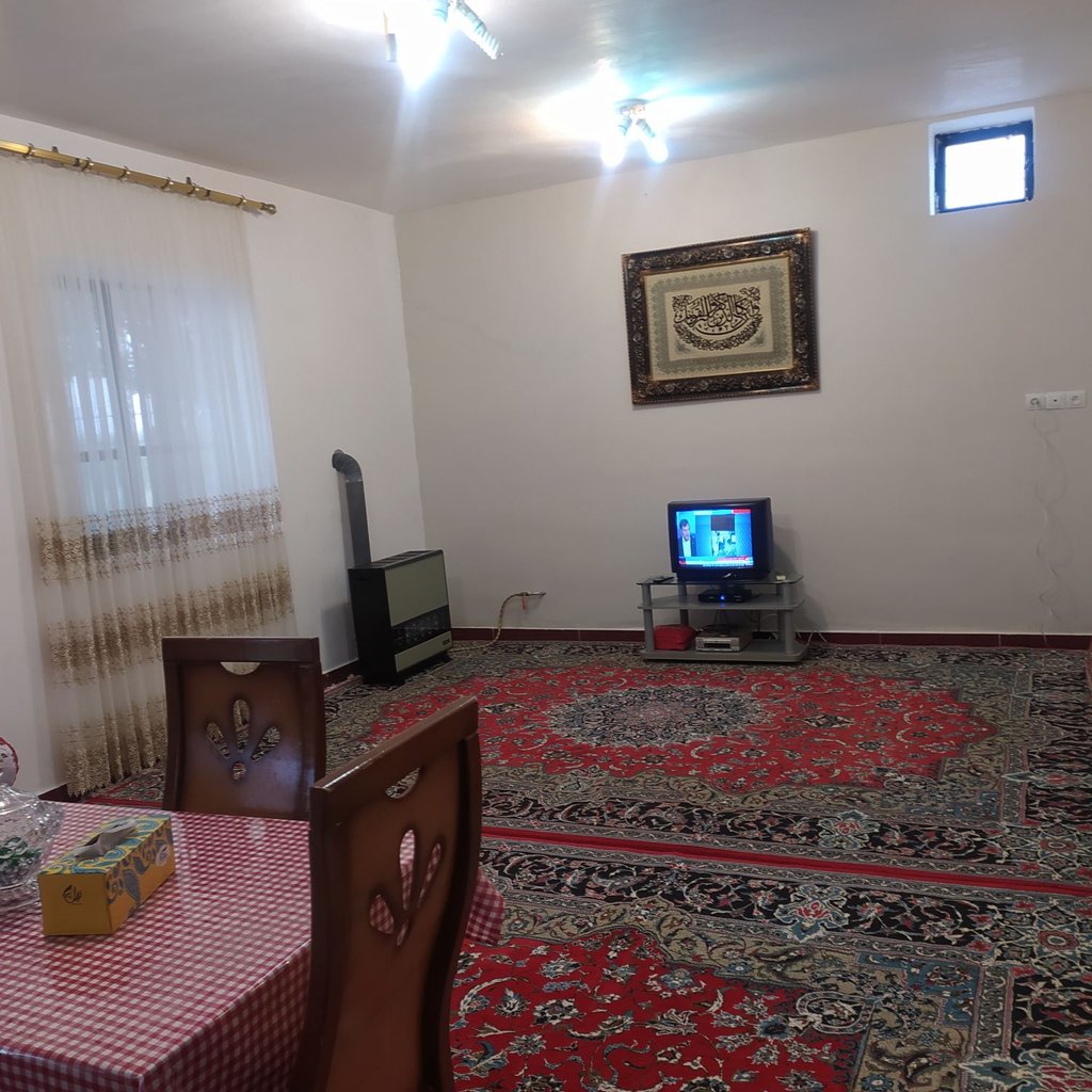 سوئیت دوخوابه مزرعه جهان - هال