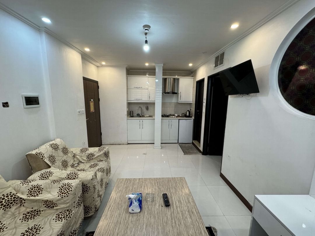 آپارتمان نادر - واحد 112