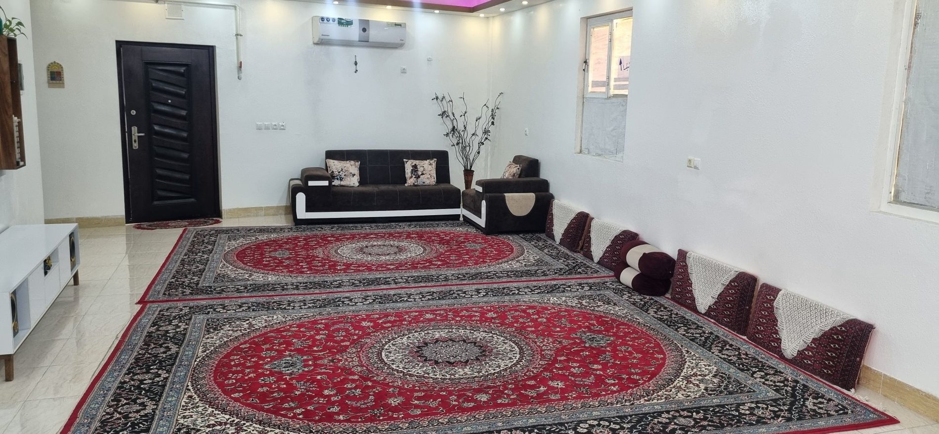 آپارتمان دوخوابه محمدرضا کرمی