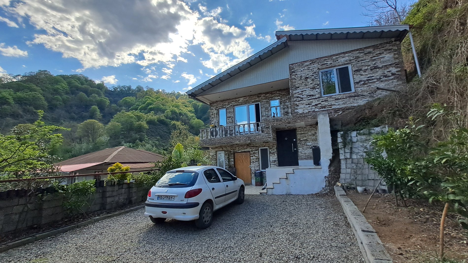 ویلا ویلا پلاک یک جنگلی پرهام 