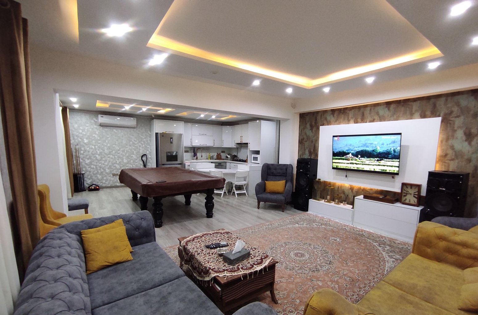 دوخوابه تریپلکس استخردار آرالیا