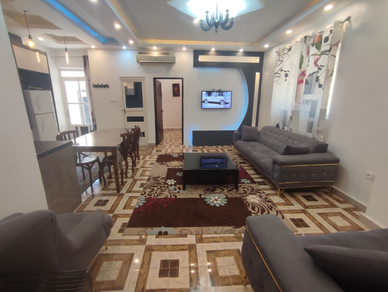 سوئیت دوخوابه ساحلی میکائیل