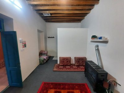 بومگردی کاشانه بسطام - واحد سرخدار