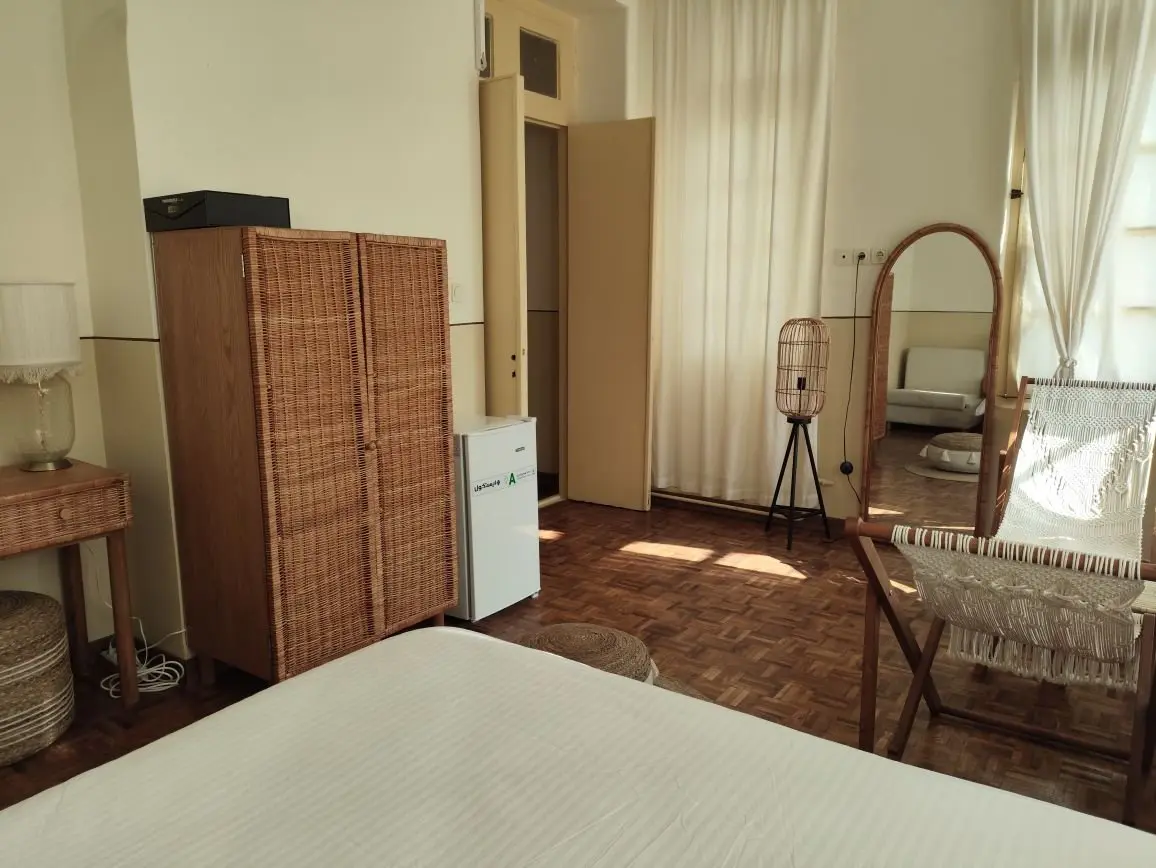 اقامتگاه سنتی گودو - واحد ناخدا نوفل لوشاتو