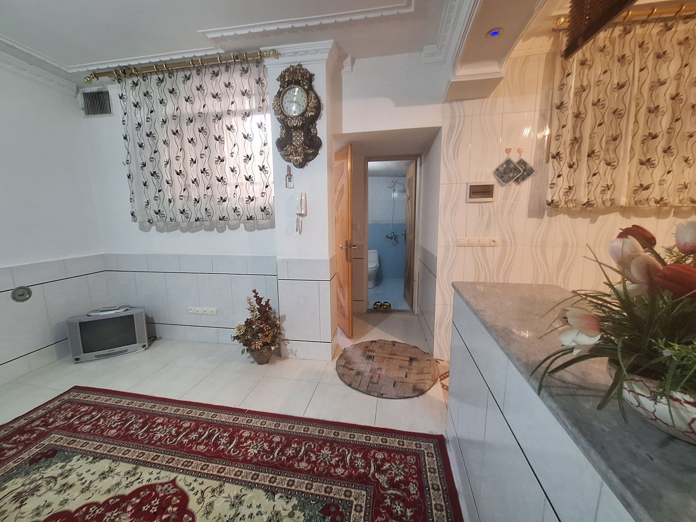 آپارتمان یک خوابه رازقی