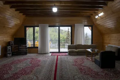 کلبه فلت سوئیسی نفارچو