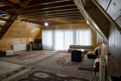 کلبه فلت سوئیسی نفارچو