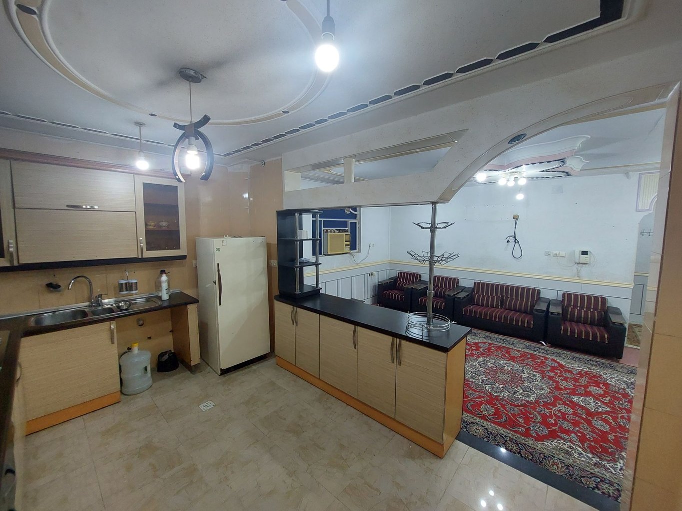 آپارتمان یک خوابه حور ۴