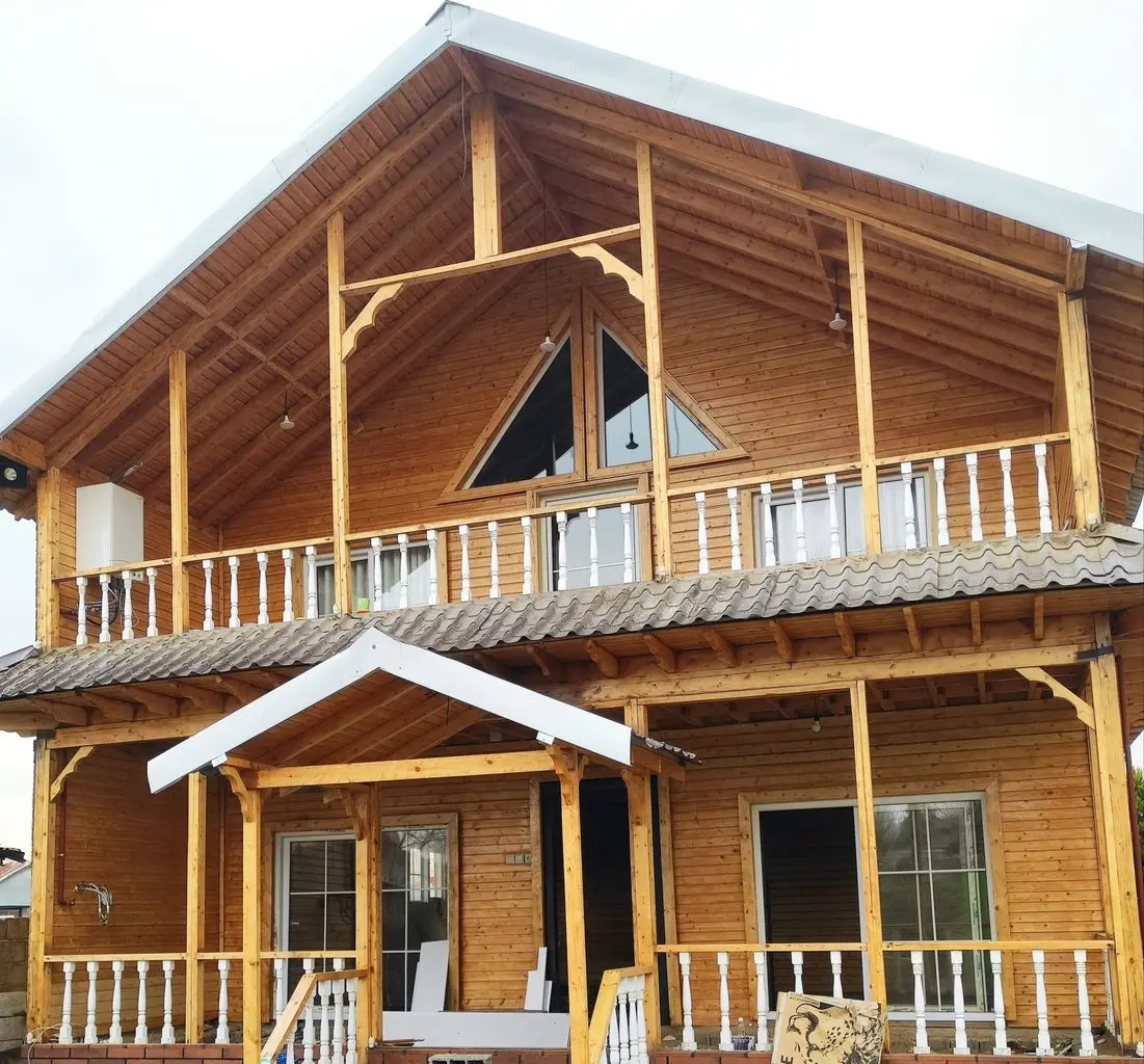 کلبه یک خوابه چوبی سیکاس - پیش فرض