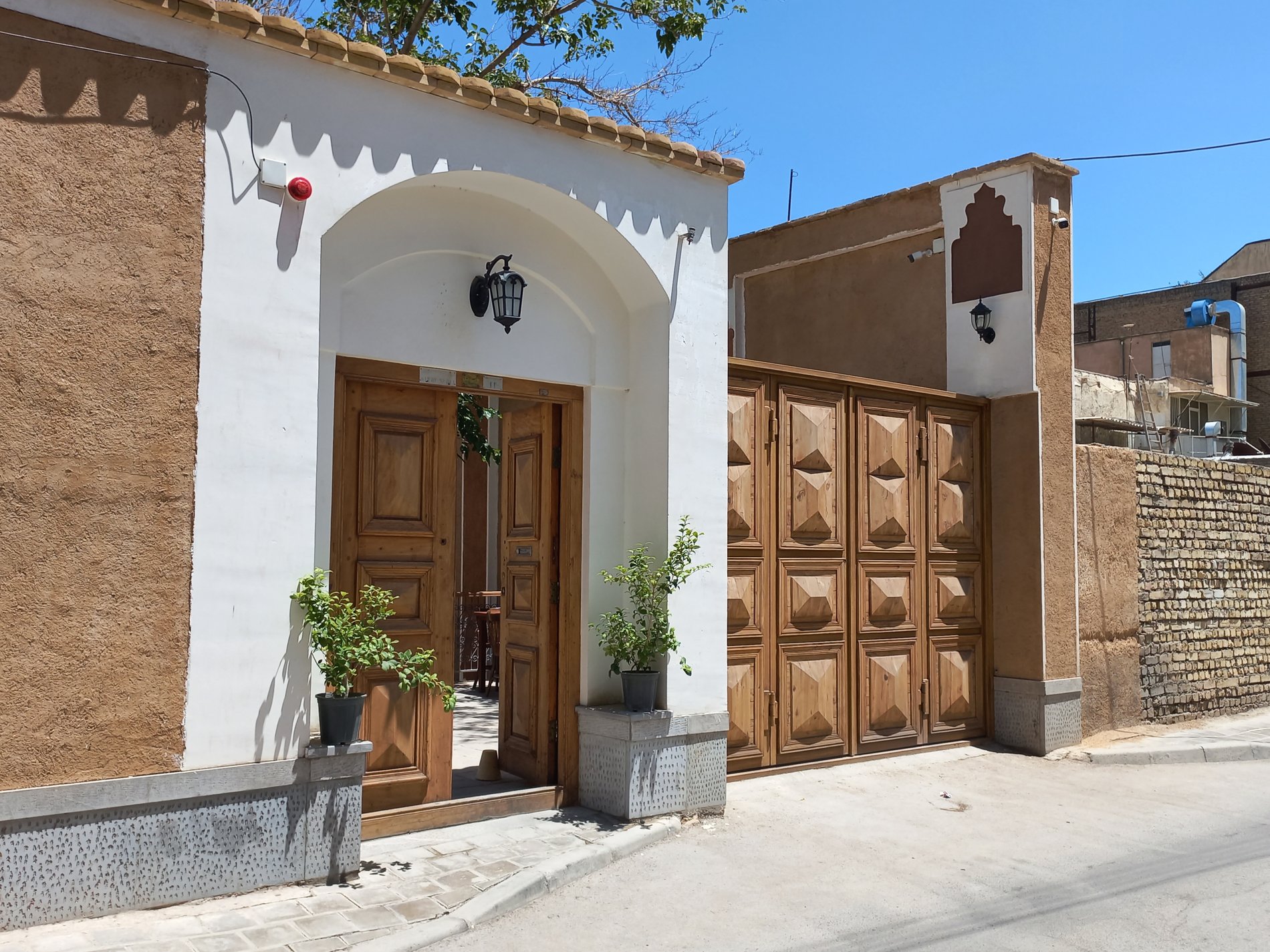 اقامتگاه سنتی میدان کوچک - واحد یِرتیگ