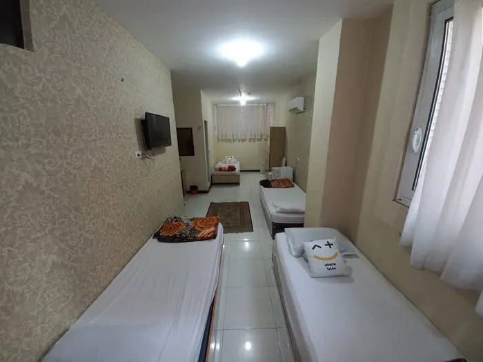 مجتمع اقامتگاهی گلرخ - واحد هفت تخته