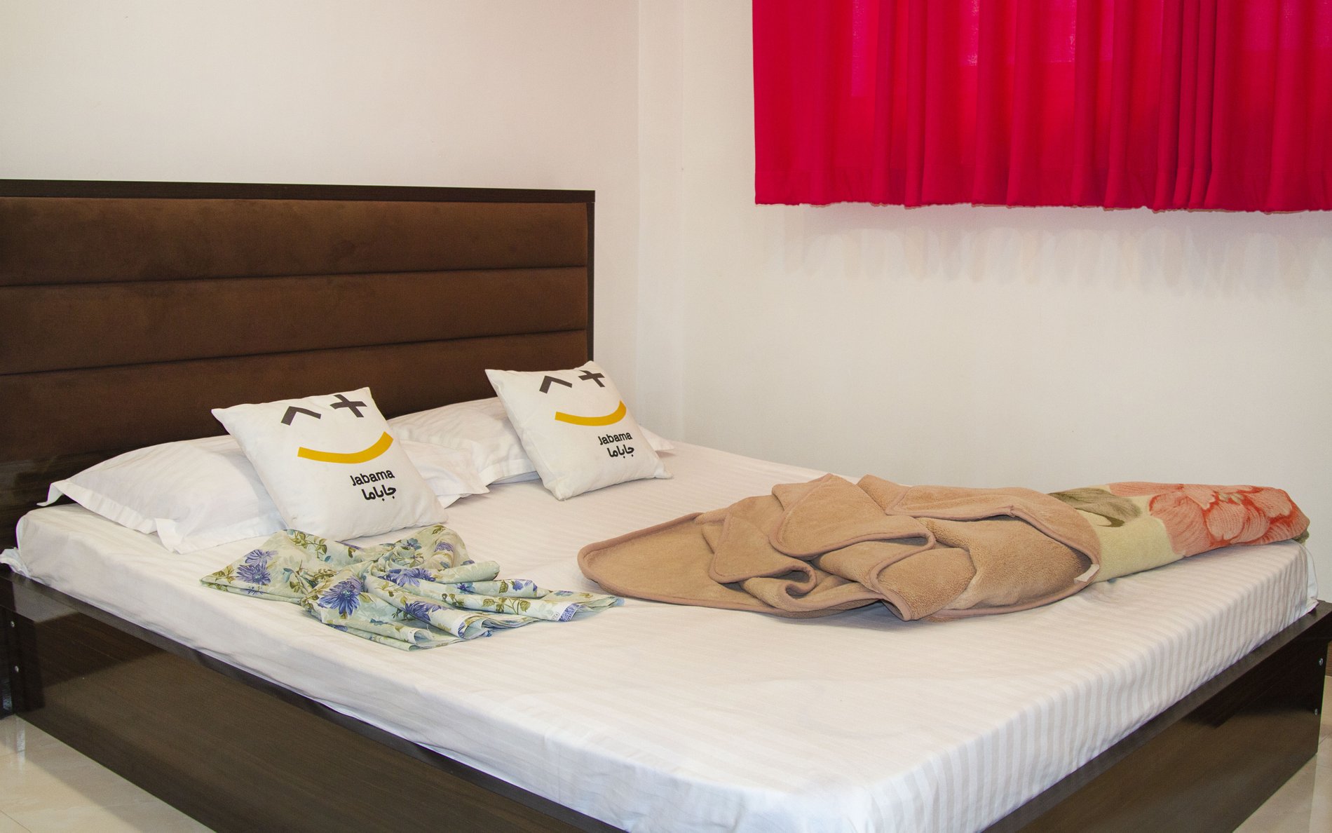 یک خوابه ساحلی رویال 1