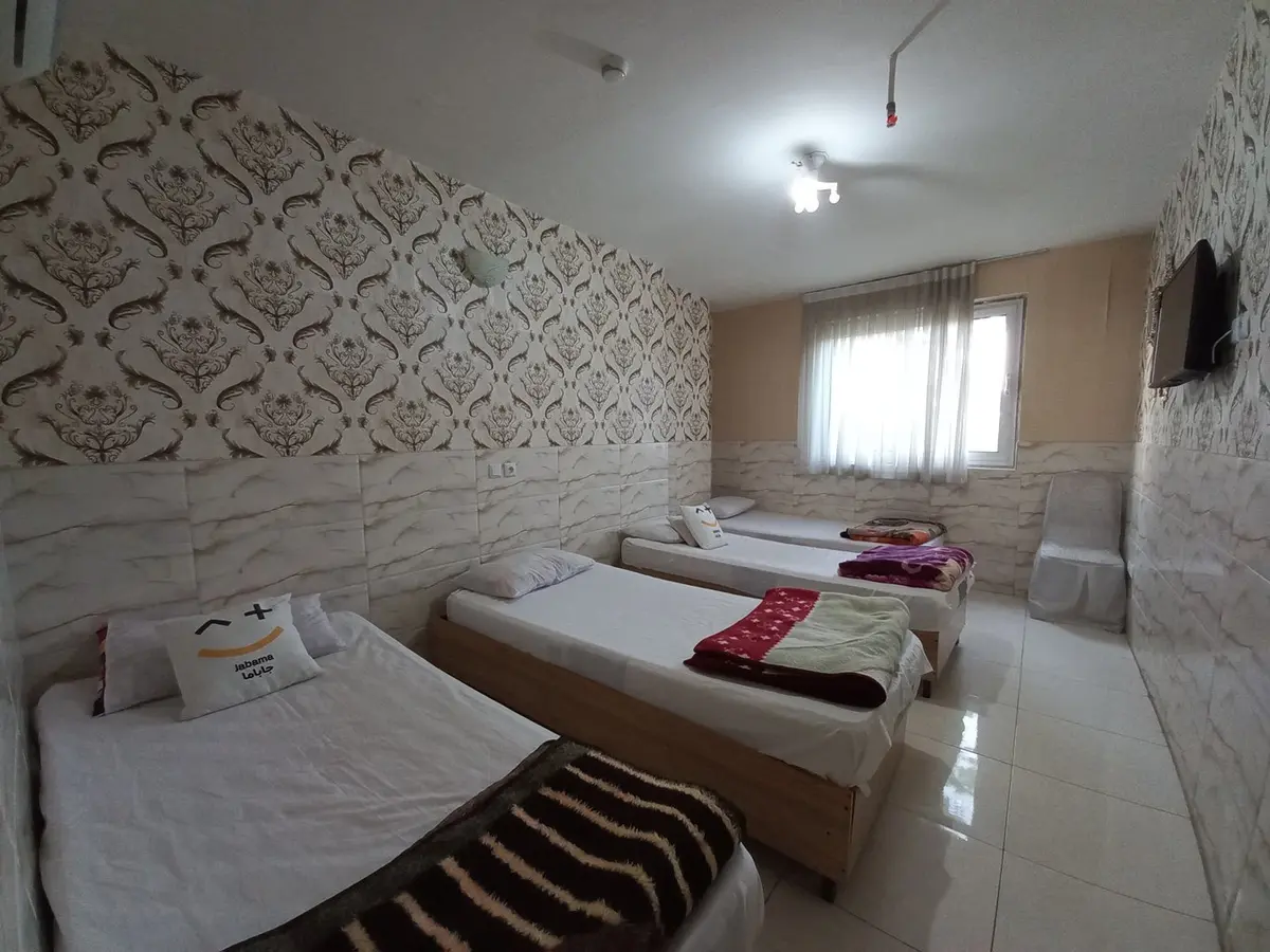 مجتمع اقامتگاهی گلرخ - واحد پنج تخته