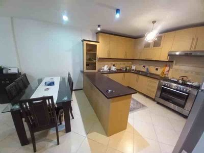 آپارتمان دوخوابه منظره آرامش