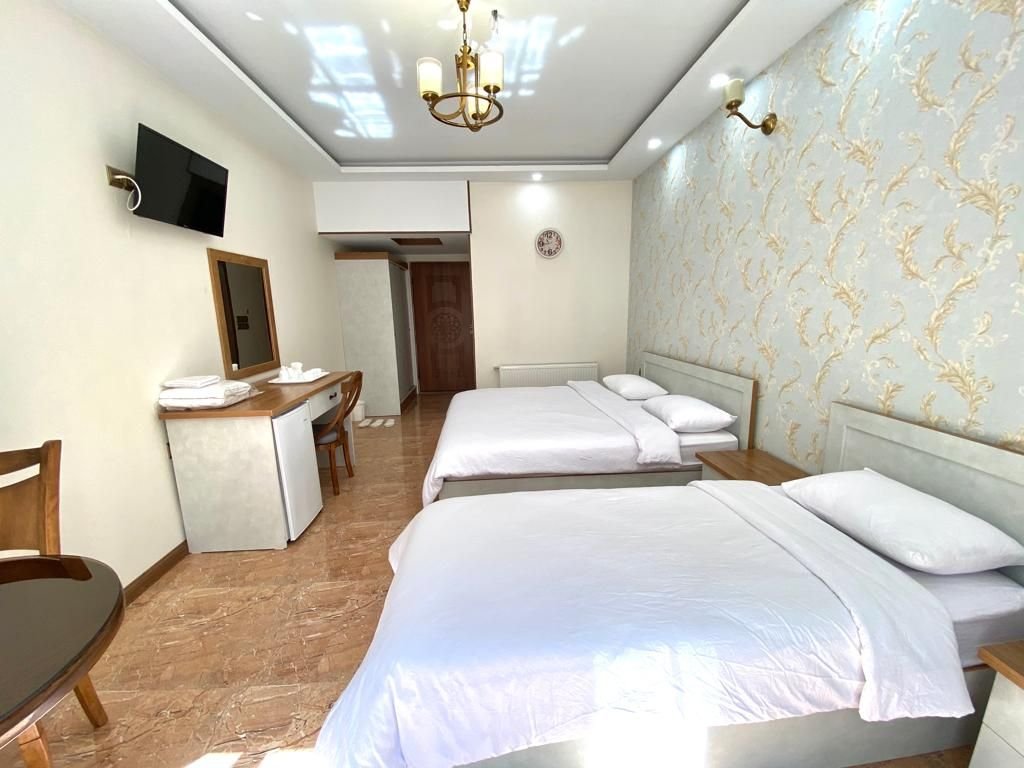 کیومرث - واحد ۳ تخته