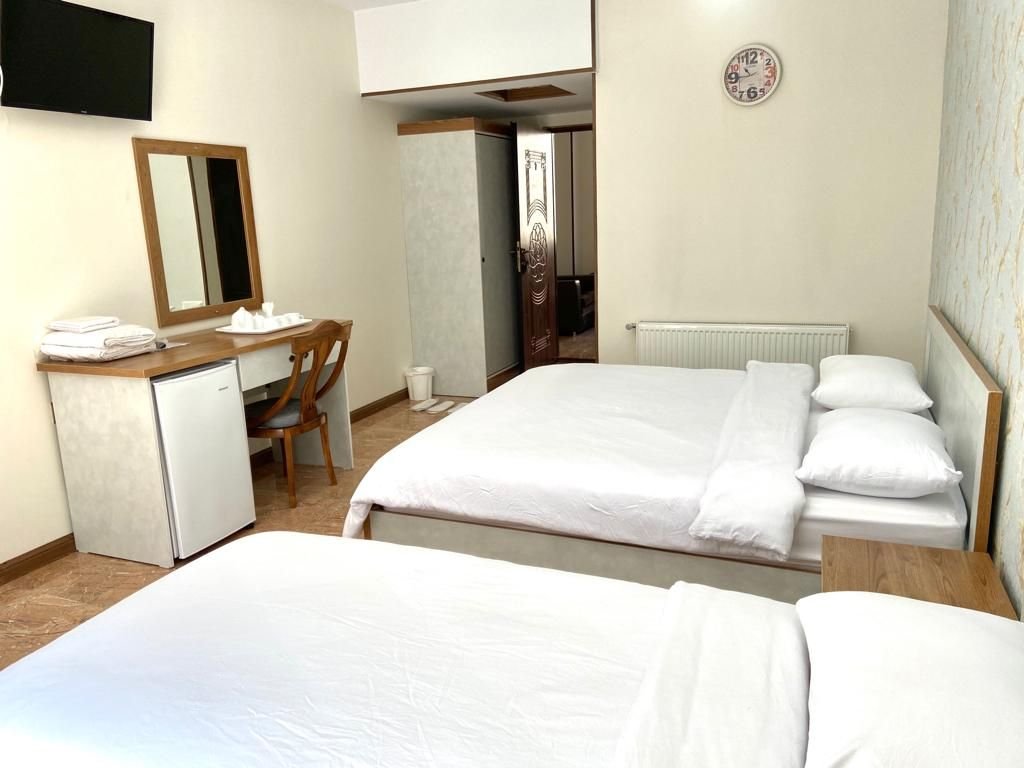 کیومرث - واحد سه تخته 1