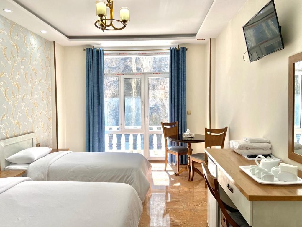 کیومرث - واحد سه تخته 1