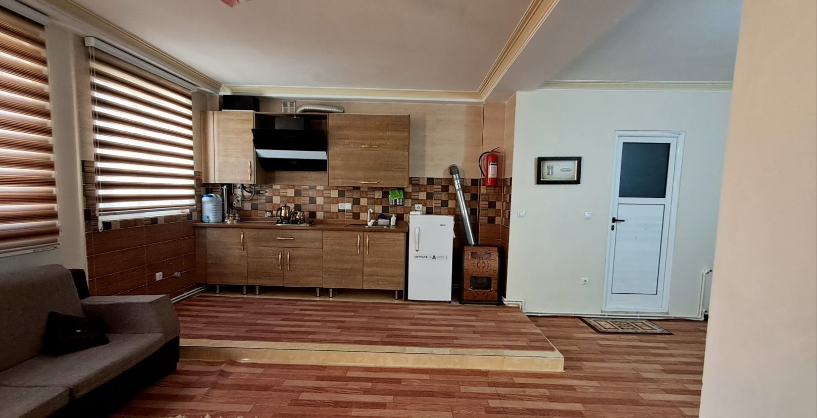 یک خوابه امی