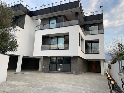 ویلا چهارخوابه جنگلی استخردار آبگرم آمیتیس ۲