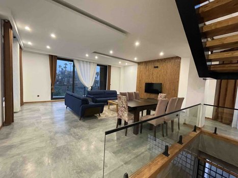 ویلا چهارخوابه جنگلی استخردار آبگرم آمیتیس ۲ - پذیرایی