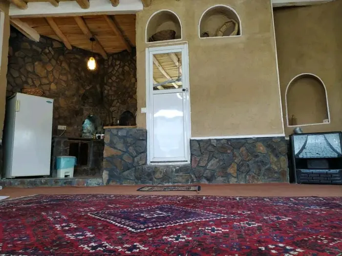 بوم گردی آرامش - واحد آفتاب گردان