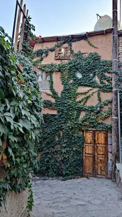 بومگردی آرامش - واحد گل یاس