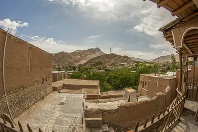 بومگردی آرامش - واحد گل یاس