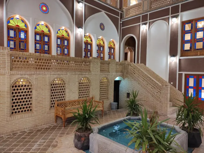 اقامتگاه سنتی عمارت شمسه - واحد ترنج