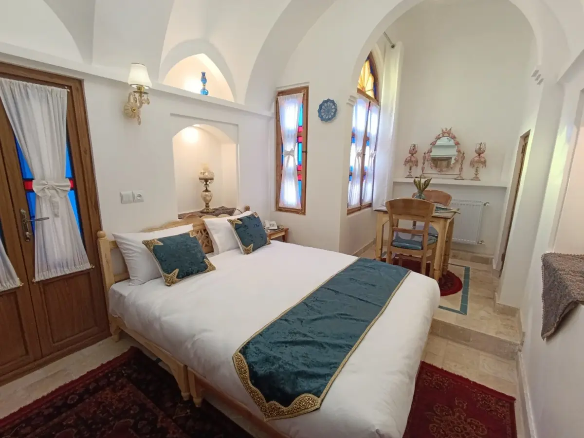 اقامتگاه سنتی عمارت شمسه - واحد ترنج