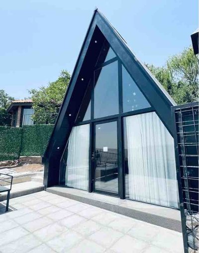 کلبه یک خوابه سوئیسی لونا واحد باران