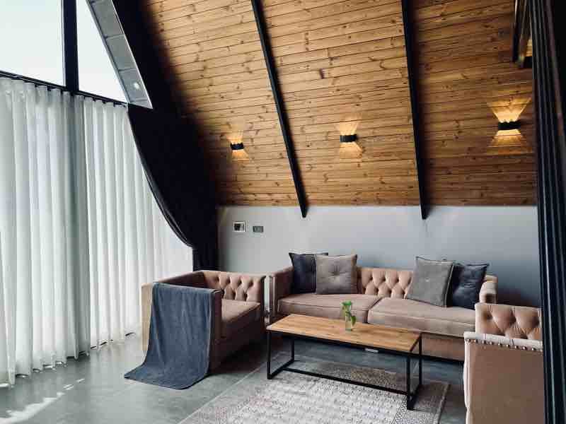 کلبه یک خوابه سوئیسی لونا واحد باران