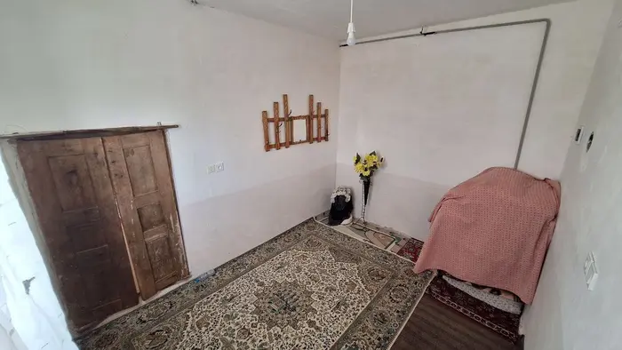 بوم گردی ترنه - واحد یک خوابه چشمه