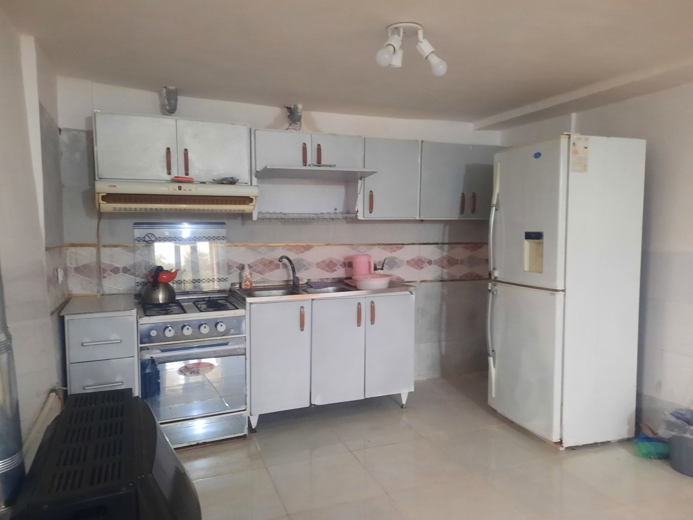 سوئیت فلت قوی سفید ۲