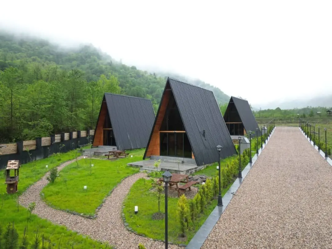 کلبه يک خوابه جكوزی دار گردشگری لفور