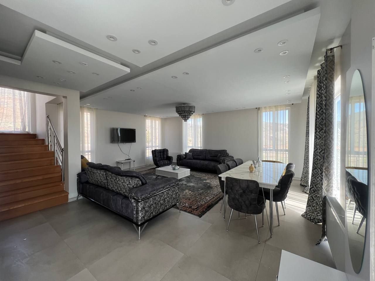 دوخوابه دوبلکس دشت بهشت 1