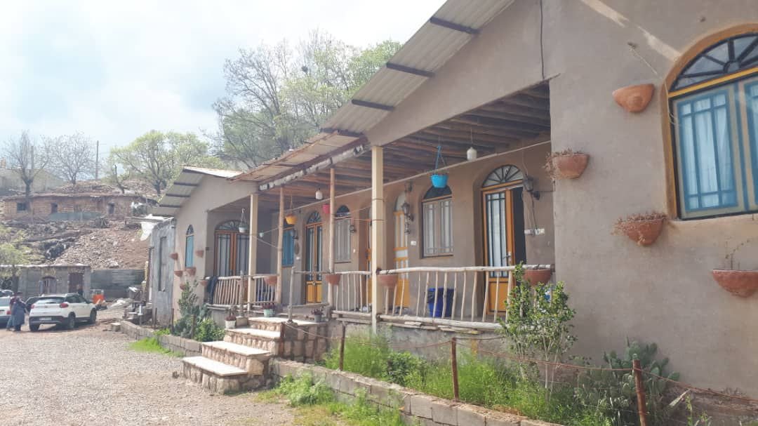 بومگردی سنگ تراشان - واحد ۴