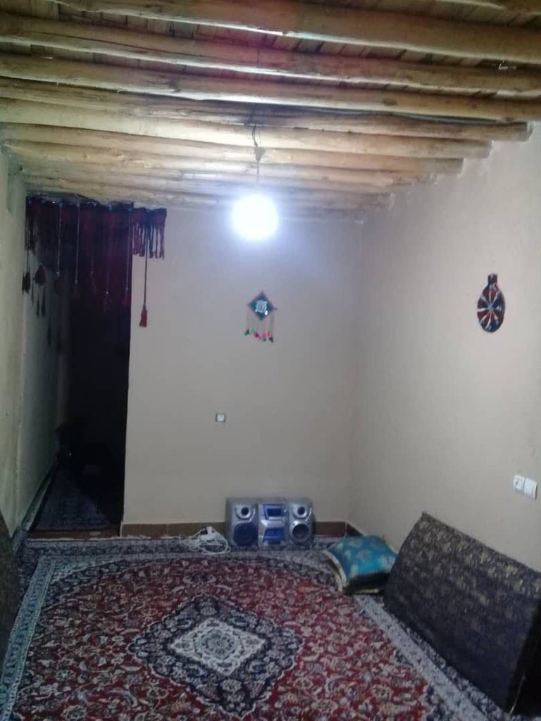 بومگردی سنگ تراشان - واحد ۴