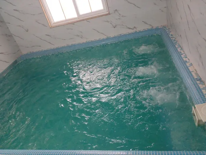 یک خوابه استخردار آبگرم آریسا 