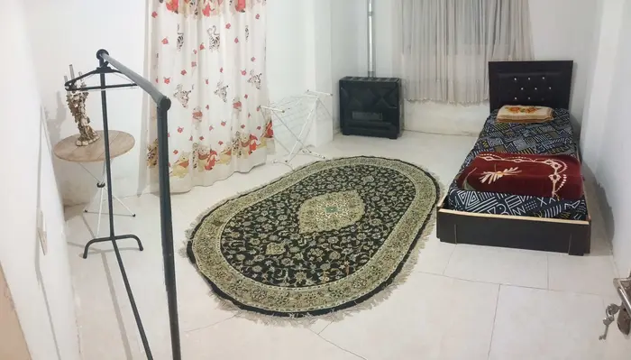 ویلا دوخوابه جنگلی سورا - اتاق خواب ۱