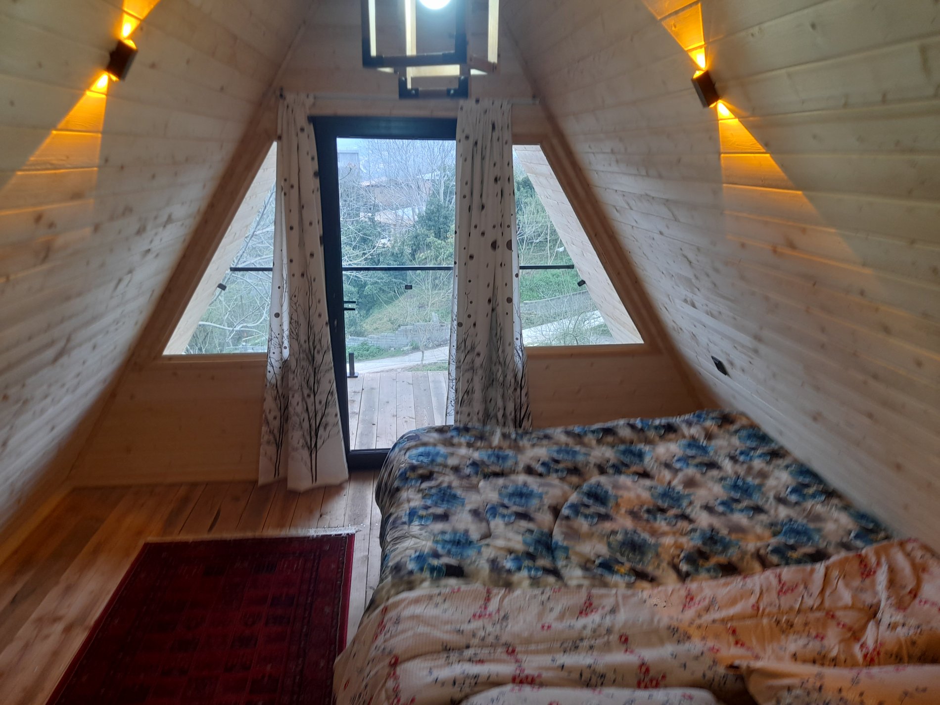 کلبه یک خوابه تیام