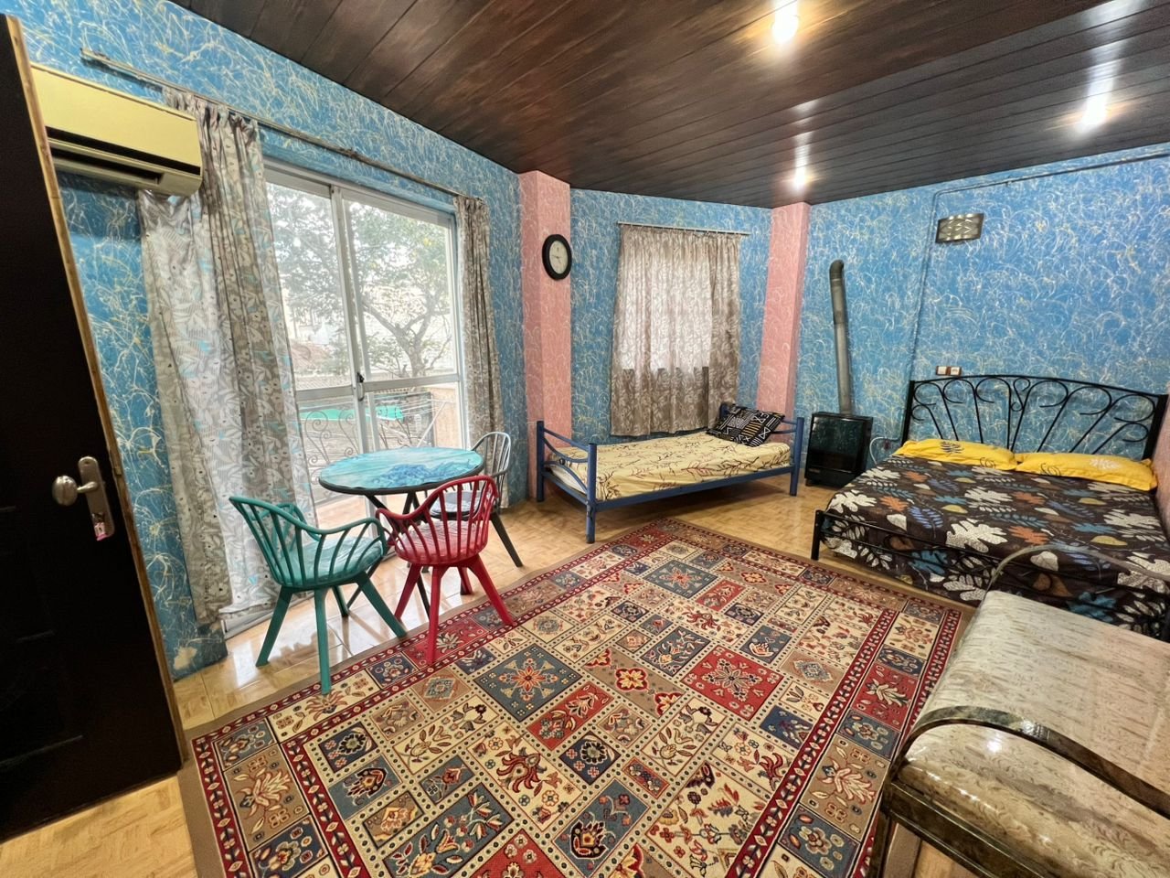 مسافرخانه ساحلی خورشید - واحد ۹